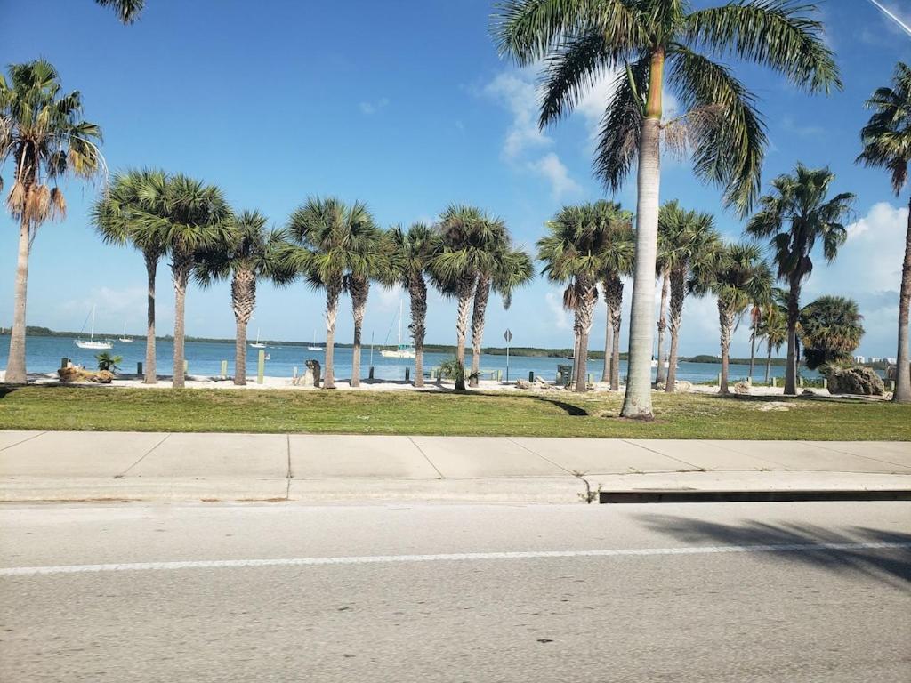 Island-Life! A Apartment Fort Pierce Luaran gambar